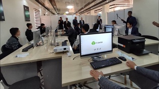 В Янгиабадском районе Джизакской области открылся учебный Центр цифровых технологий