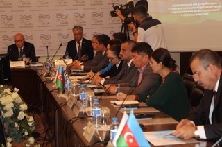 "Ўзбекистон – Озарбайжон: ҳамкорликнинг янги уфқлари" мавзусида давра суҳбати бўлиб ўтди