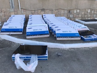 Навоийда 49 дона ҳужжатсиз телевизор олиб ўтаётганлар тўхтатиб қолинди