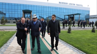Норин вилояти делегацияси Фарғонадаги йирик ишлаб чиқариш корхоналарида бўлди