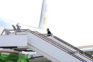 Президенти Ӯзбекистон ба Брюссел рафт