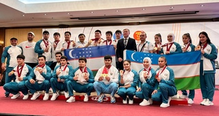 Дастаи ҷавонони Ӯзбекистон бо 44 медал  чемпионати Осиё оид ба вазнабардориро анҷом дод