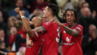 Дубль Брайана Мбемо помог «Манчестер Юнайтед» дожать «Брайтон»