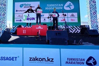 Варзишгари ӯзбекистонӣ дар марафони Туркистон пирӯз шуд