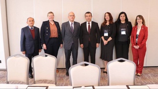 Ўзбекистон – ИМА: дурнамои ҳамкорӣ дар соҳаи таҳсилоти олӣ баррасӣ шуд