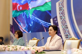 В Хиве проходит Первый узбекско-азербайджанский межпарламентский форум