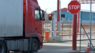 В Таджикистане внесли поправки в Временный порядок регулирования международных перевозок