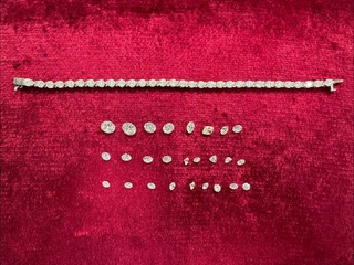 В аэропорту Ташкента таможенники пресекли ввоз алмазов стоимостью 1,8 млрд сумов