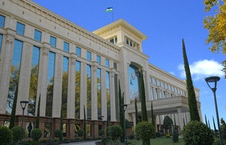 Өзбекстан Республикасы Олий Мажлисі Сенатының жиырма жетінші жалпы мәжілісі өз жұмысын бастады