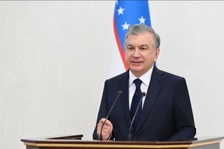 President Shavkat Mirziyoyev chairs a meeting to improve the higher education system