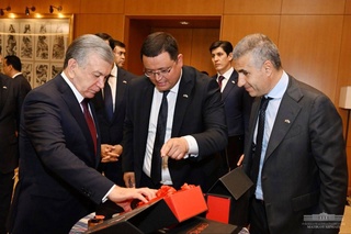 Prezident Shavkat Mirziyoyev Italiya ishbilarmon doiralari vakillari bilan uchrashuv o‘tkazdi