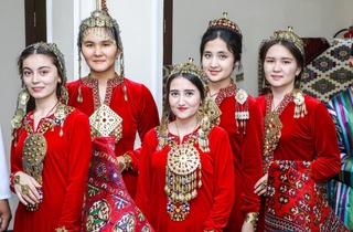 “Mahtumquli ijodi o'zbek va turkman xalqlarining do'stlik timsoli”