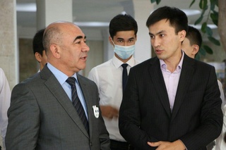 Ҳоким ишонч билдирган ёшлар