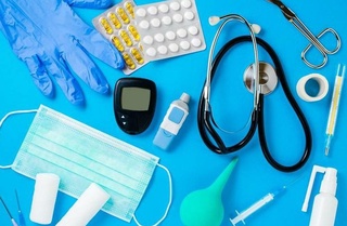 Тиббий буюмлар сотувидан тушган маблағларни ўзлаштирган сотувчи аниқланди