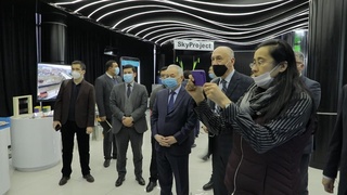 Инновацион ривожланиш вазири элчилар билан учрашди