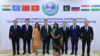 Дар ҷамъомади ШҲМ СҲШ дар Бухоро рафти тайёрӣ ба ҷамъомади дар пешистодаи Шӯрои сарони давлатҳои аъзои созмон дар Самарқанд баррасӣ шуд