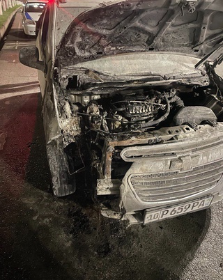 Чилонзор туманида ҳаракатланиб кетаётган Спарк машинасида нима сабабдан ёнғин чиқди?