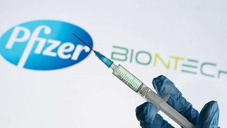При испытаниях вакцины Pfizer и BioNTech в США погибли шесть человек