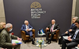 Абдулазиз Камилов провел встречу с Верховным представителем ЕC по иностранным делам и политике безопасности