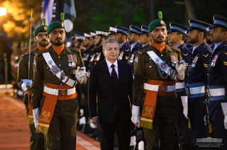 Исламабадта Өзбекстан Президентін салтанатты түрде қарсы алу рәсімі өтті