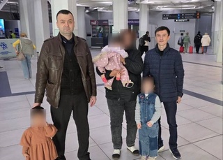 Дар Новосибирск ба шаҳрвандони Ӯзбекистон барои бозгашт ба Ватан кӯмак расонида шуд