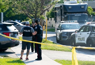 Kanadadagi maktabda sodir bo'lgan otishma oqibatida o'n kishi halok bo'ldi