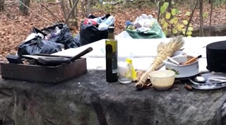 Rossiyada bir necha oydan buyon o'rmonda yashayotgan o'zbek bola topildi