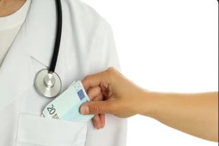 Беморлар берган маблағнинг эътироф этилиши қонунчиликка зид