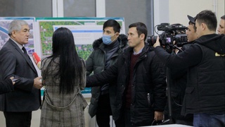 Сирдарё вилоятида аҳоли турмуш фаровонлигини ошириш борасида амалга оширилаётган йирик лойиҳалар юзасидан пресс-тур ташкил этилди