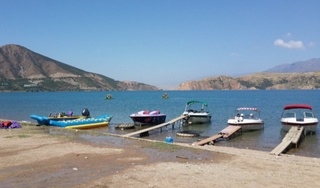 Kemalarda faqat O'zbekiston bayrog'i ostida suziladi