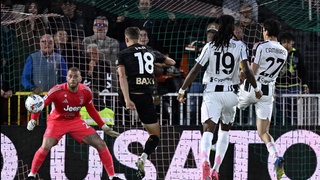 «Рома» с Шомуродовым выиграла у «Торино», но не попала в Лигу чемпионов