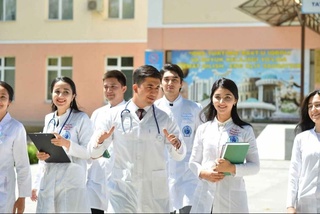 Yangi ish boshlagan salohiyatli yosh shifokorlarga 1 million so'mgacha ustamalar beriladi