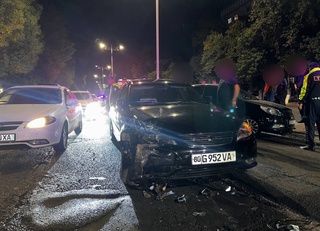 Toshkentda аvtobus va 4 mashina ishtirokida YTH sodir boʻldi