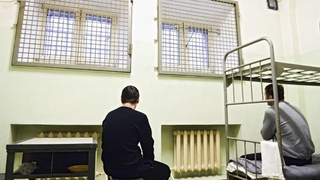 Внесены изменения в правила внутреннего распорядка изоляторов временного содержания