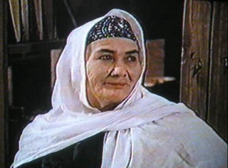 Sahna uning hayoti edi