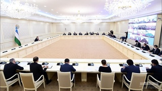 Чет тилини билмаган ходим давлат идорасига ишга олинмайди