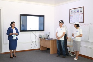 Pedogoglar “Ustoz”da dam olib malaka oshirdi