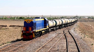 Железная дорога - стальной караван промышленности