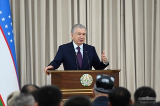 Халқимиз яхши ҳаёт кечирсин, оғири енгил бўлсин, деб Сурхондарёга шу йилнинг ўзида учинчи маротаба жуда катта ниятлар ва аниқ режалар билан келдим - Президент