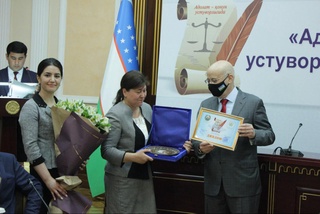 “Adolat – qonun ustuvorligida” tanlovi g'oliblari taqdirlandi