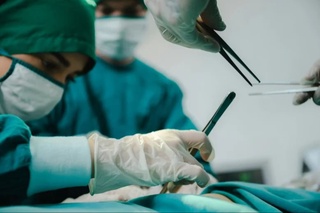 Энди операциядан сўнг кесмалар ўрни икки баробар тезроқ битиши мумкин