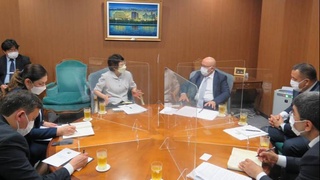 Делегация Узбекистана провела встречу в Японском институте международных отношений