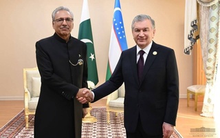 O‘zbekiston va Pokiston Prezidentlari ko‘p qirrali sheriklikni kengaytirish masalalarini muhokama qildilar