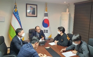 Жанубий Кореяда таҳсил олаётган ўзбекистонлик ёшлар билан учрашув ўтказилди