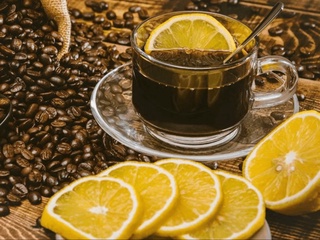 Лимонли қаҳва қандай фойдали хусусиятларга эга?