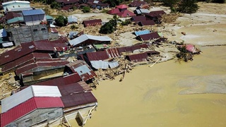В Индонезии более 14 тысяч человек покинули дома из-за паводков