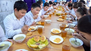 Мактаб ўқувчилари учун қандай озиқ-овқат маҳсулотлари тавсия этилади?