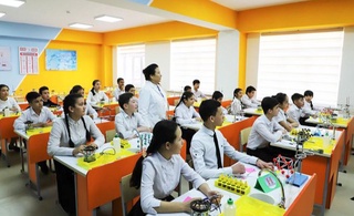 Мактабларда дарс бераётган ўқитувчилар сони ҳақида маълумот берилди