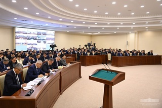 Вазирлар Маҳкамаси олдига  ҳудудларда озиқ-овқат саноатини ривожлантириш дастурини қабул қилиш вазифаси қўйилди