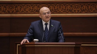 Одобрены поправки, связанные с принятием Конституционного Закона «О чрезвычайном положении»